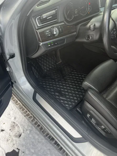 BMW 7 серія 2014 - 25