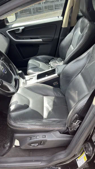 Volvo XC60 2011 - 19