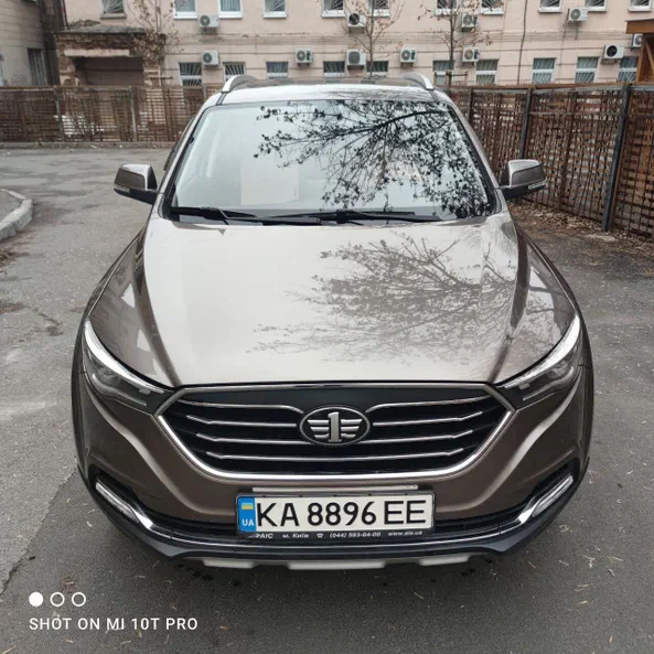 FAW Besturn X40 2020