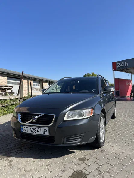 Volvo V50 2010