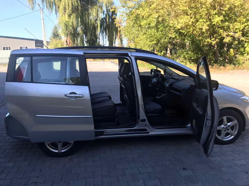 Mazda 5 2008