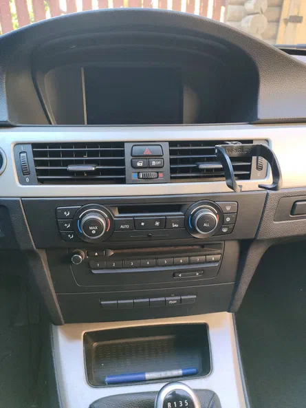 BMW 3 серія 2011 - 12