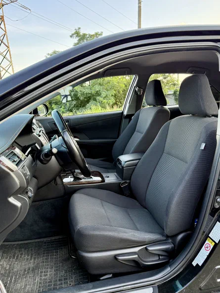 Toyota Camry 2016 - 8