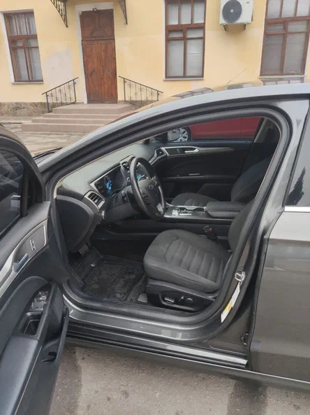 Ford Fusion (North America) 2017 - 5