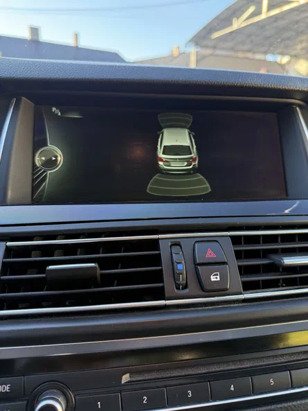 BMW 5 серія 2014 - 25