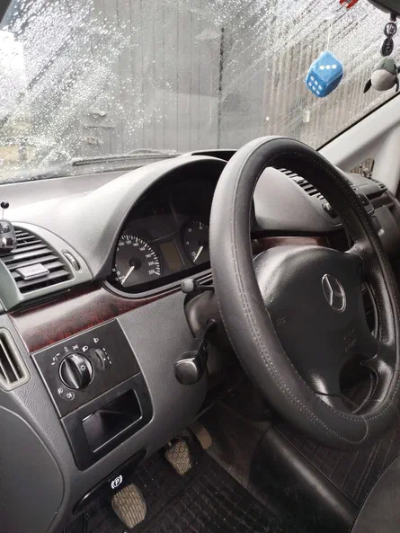 Mercedes-Benz Vito 2012 - 17