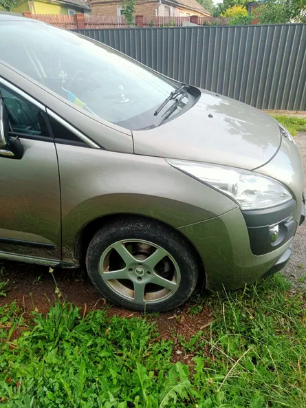 Peugeot 3008 2012 - 12