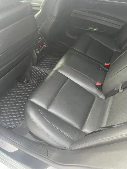 BMW 7 серія 2014 - 32