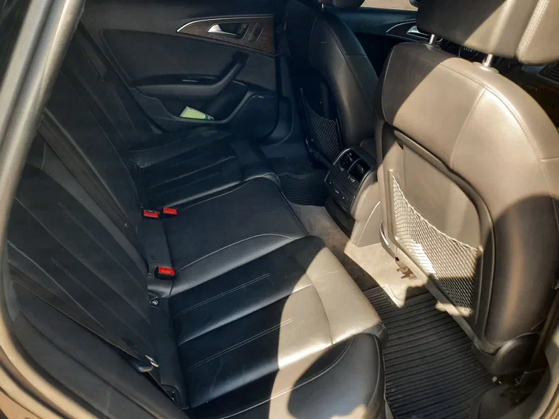 Audi A6 2015 - 13