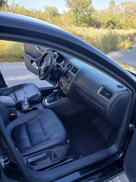 Volkswagen Jetta 2014