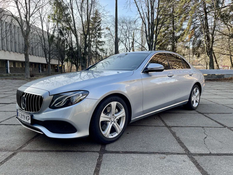 Mercedes-Benz E-Класс 2016