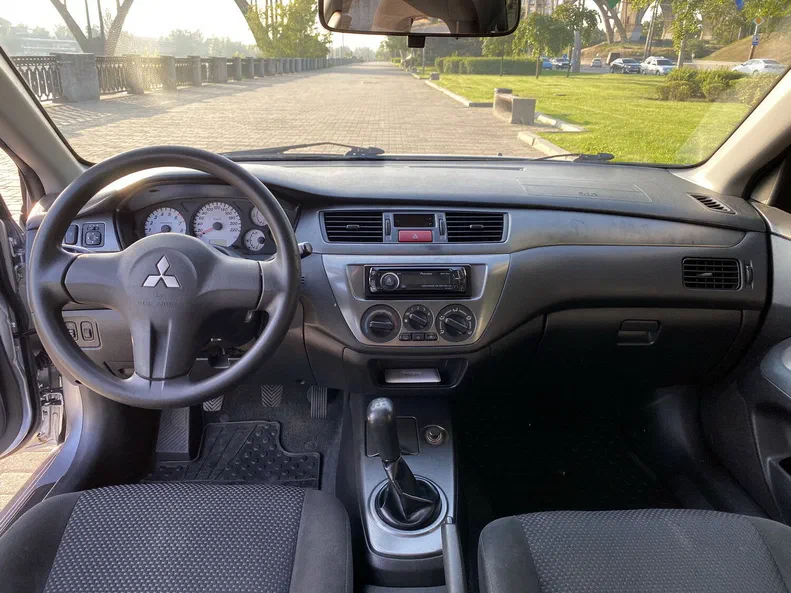 Mitsubishi Lancer 2008 - 15