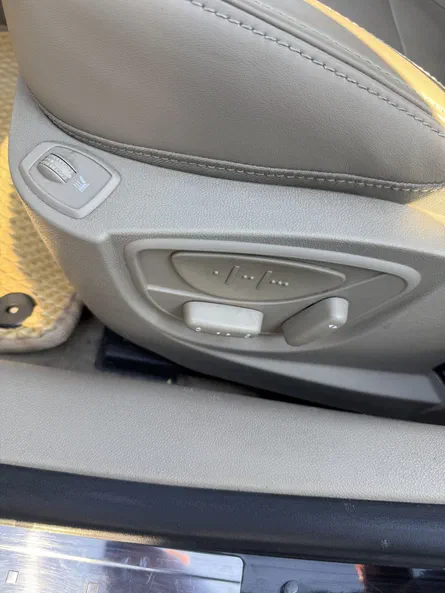 Renault Laguna 2008 - 9