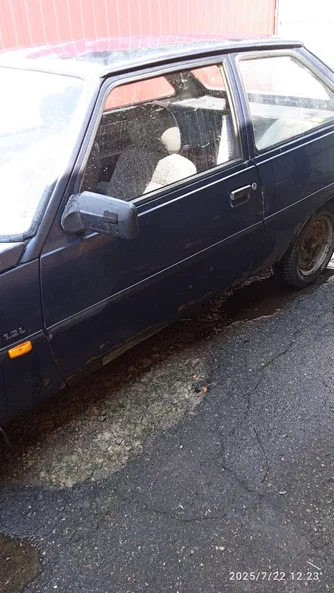 ЗАЗ 1102 «Таврия» 2000