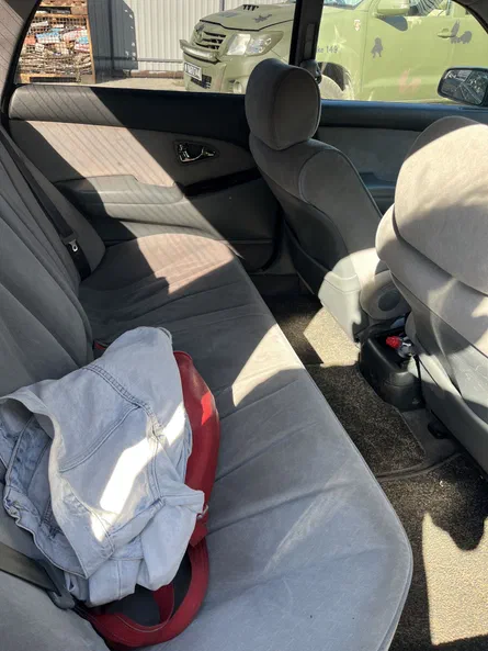 Mitsubishi Diamante 2001