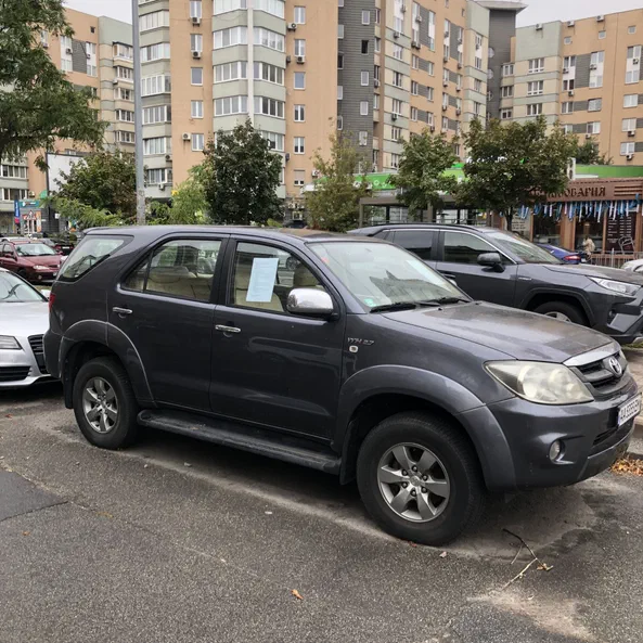 Toyota Fortuner 2007