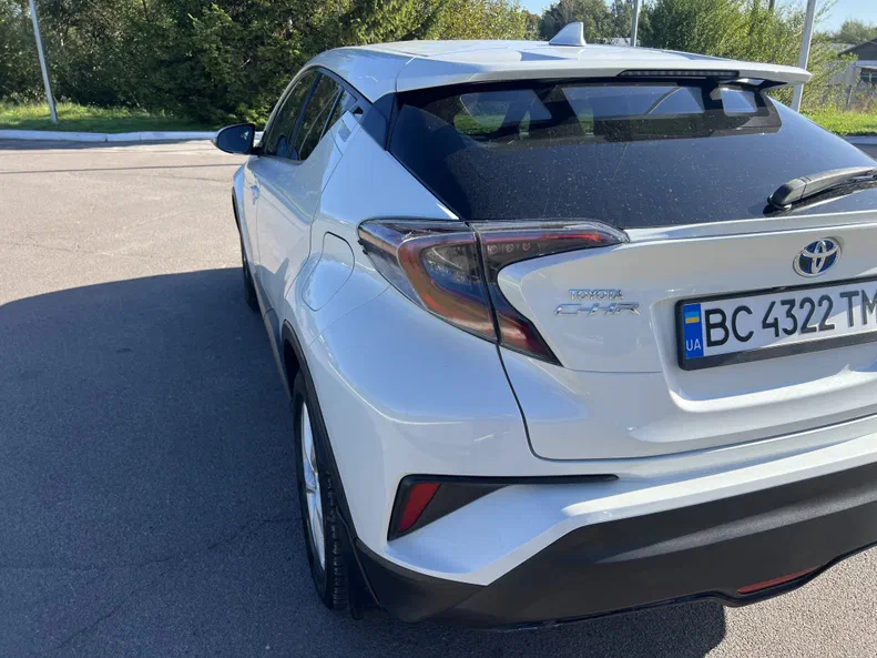 Toyota C-HR 2018 - 13