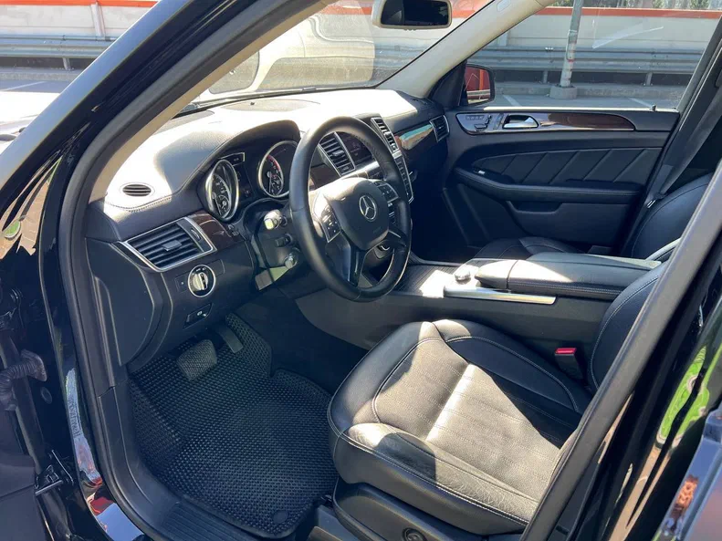 Mercedes-Benz GL-Клас 2015 - 29