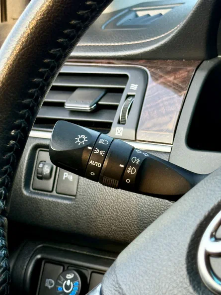 Toyota Camry 2016 - 17