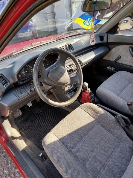 Daihatsu Applause 1994 - 12