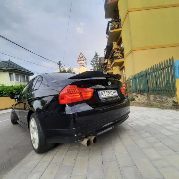 BMW 3 серія 2009 - 10