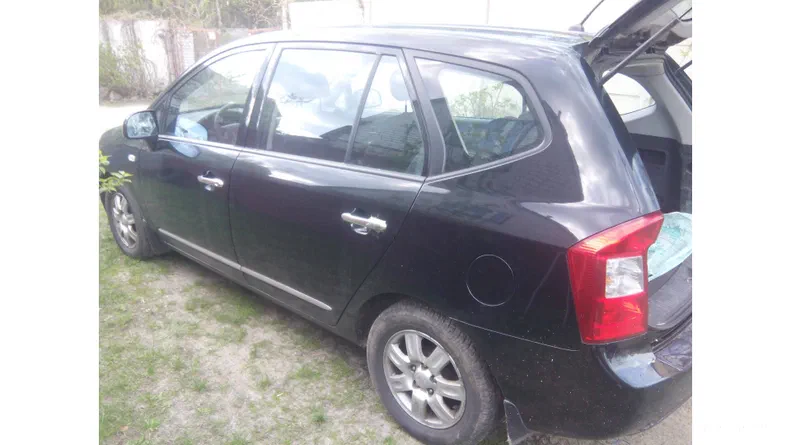 Kia Carens 2008