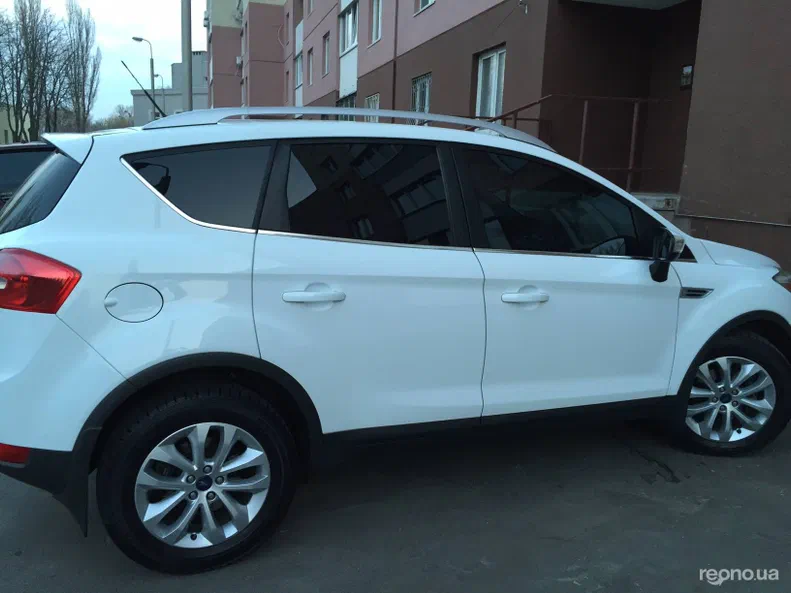 Ford Kuga 2011
