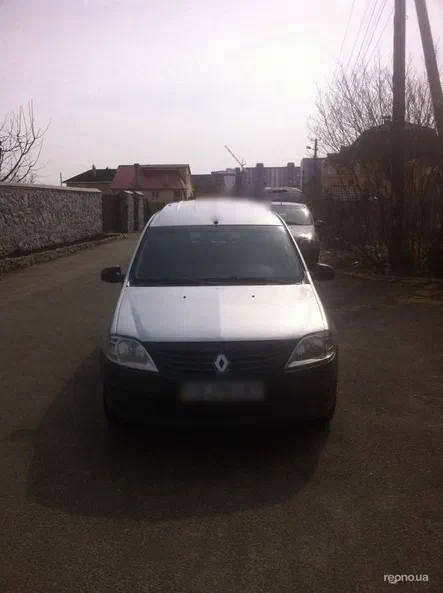 Renault Logan 2010
