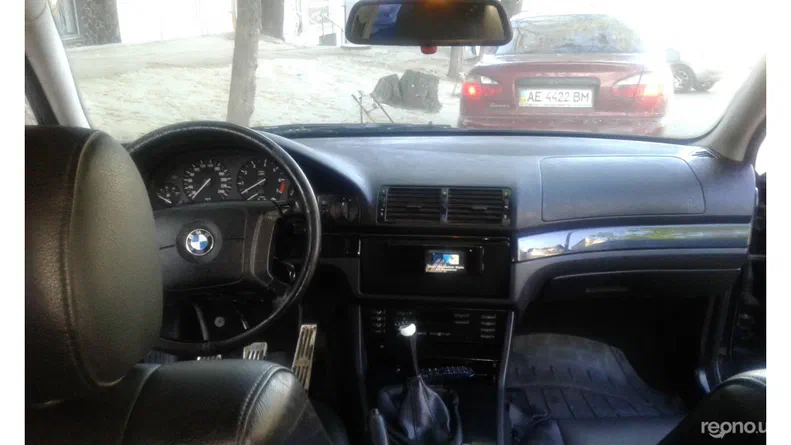 BMW 5 серии 1999