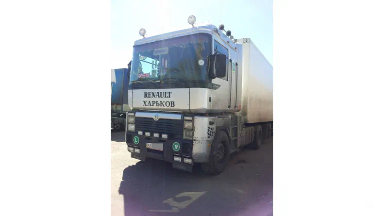 Renault MAGNUM 440dxi 2000 - 0