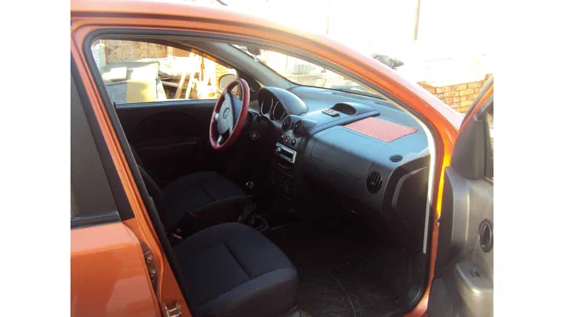 Chevrolet Aveo 2006 - 8