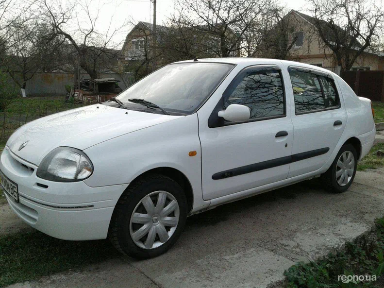 Renault Clio 2001