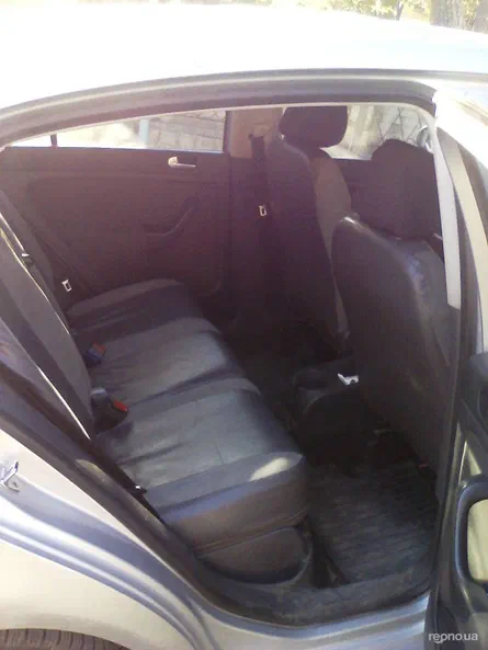 Volkswagen Golf 2007 - 5