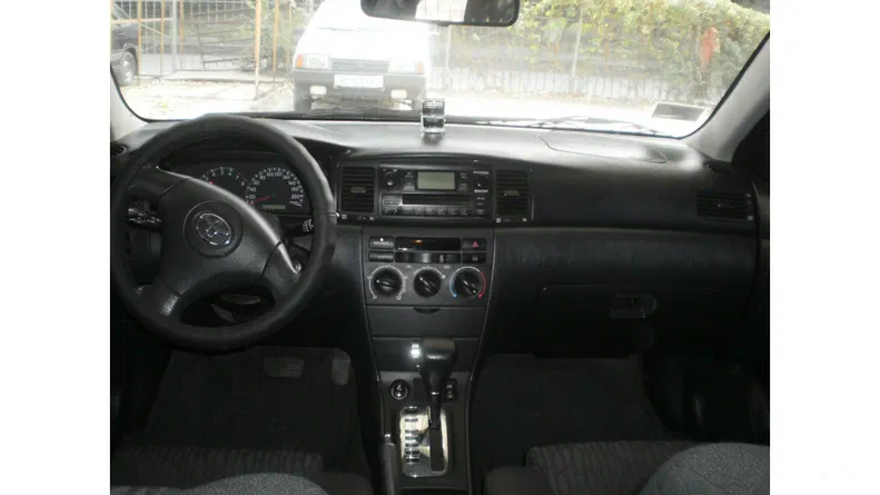 Toyota Corolla 2003 - 5