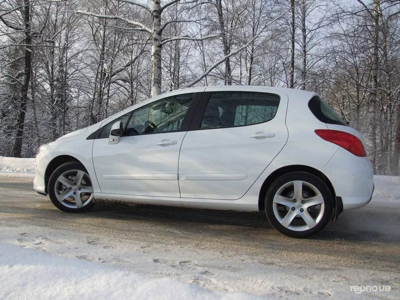 Peugeot 308 2012