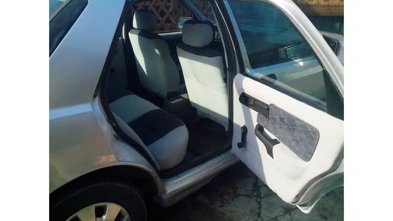 Ford Sierra 1989 - 10