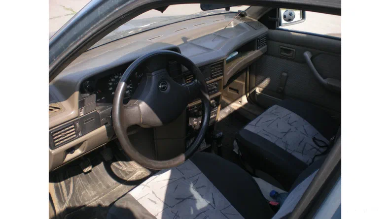 Opel Kadett 1989 - 7