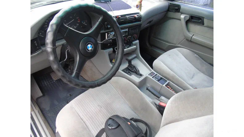 BMW 3 серія 1990 - 11