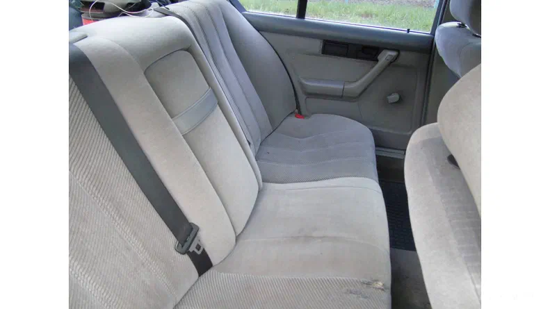 BMW 3 серія 1990 - 10