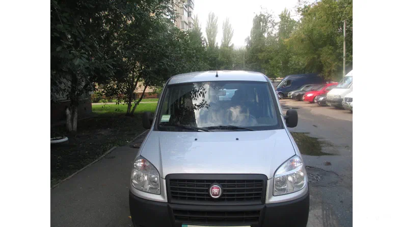 Fiat Doblo 2012