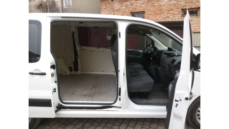 Citroen Jumpy 2008 - 9