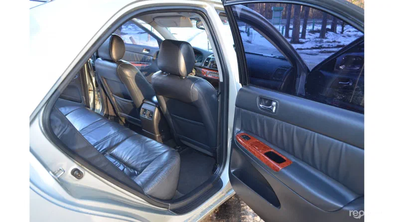 Toyota Camry 2004 - 12