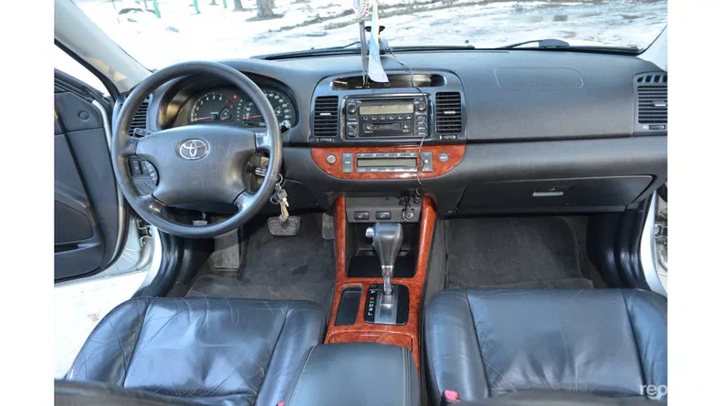 Toyota Camry 2004 - 16