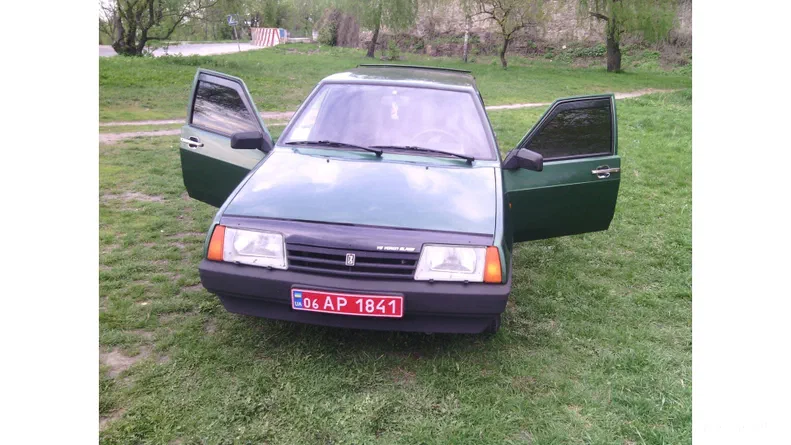 Lada (ВАЗ) 2109 2004