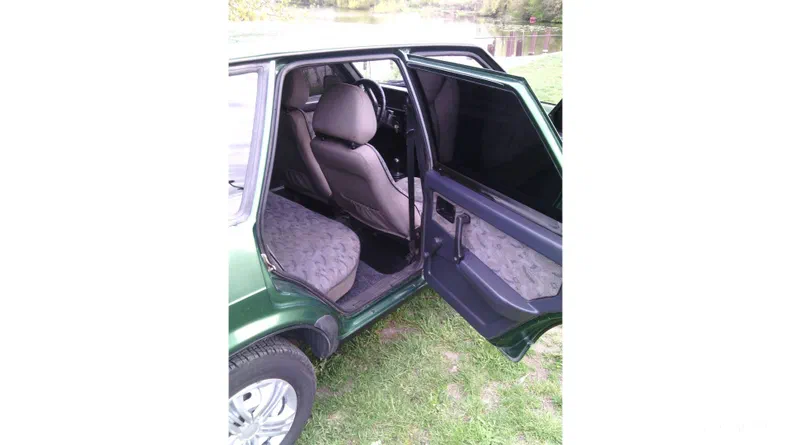 Lada (ВАЗ) 2109 2004