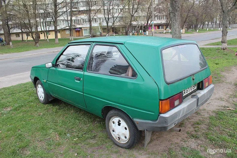 ЗАЗ 1102 «Таврия» 2003