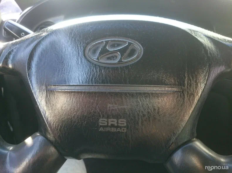 Hyundai H200 2000 - 26