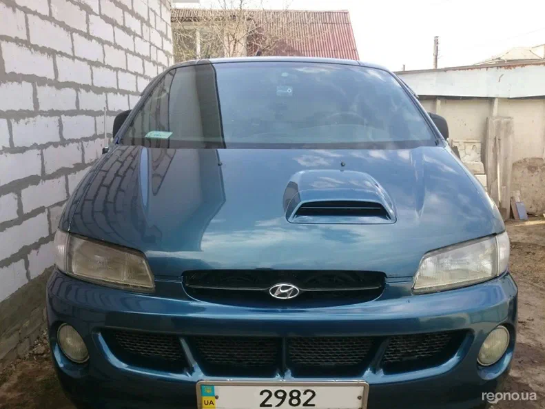 Hyundai H200 2000 - 8