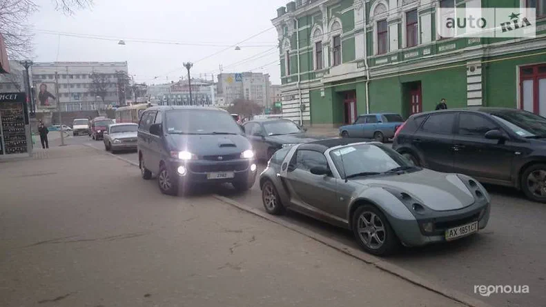 Hyundai H200 2000 - 25