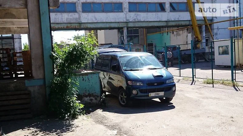 Hyundai H200 2000 - 24